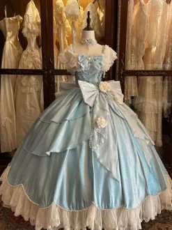Robes Lolita féeriques bleues à n艙uds fleurs et volants longues robes Lolita en dentelle