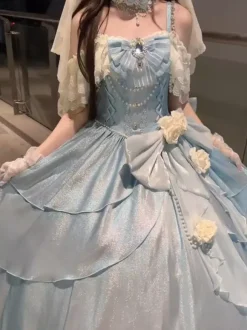 Robes Lolita féeriques bleues à n艙uds fleurs et volants longues robes Lolita en dentelle