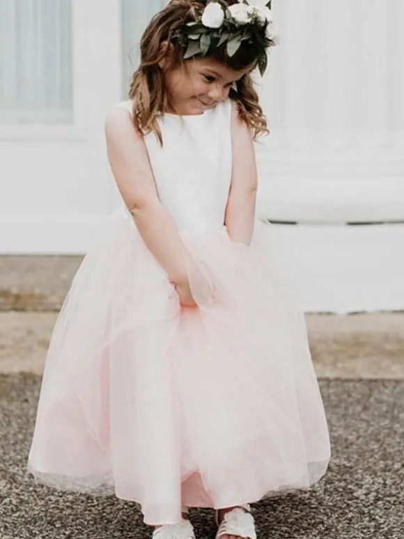 Robes cortège enfant champagne en dentelle col rond zip sur dos Robe fille de fleur