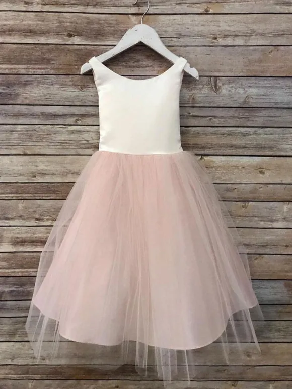Robes cortège enfant champagne en dentelle col rond zip sur dos Robe fille de fleur