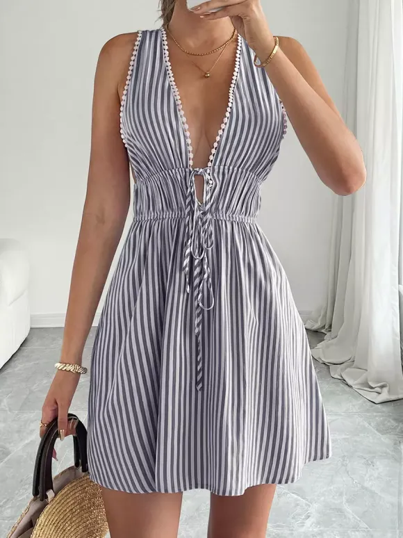Robes courtes sans manches dos nu à rayures et décolleté en V robes d'été bleues sexy pour une soirée en amoureux