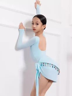 Robes de danse latine bleu ciel clair pour femmes filles et adultes ensemble gainant à manches longues et dentelle. Costumes de danse.
