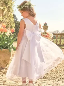 Robes de demoiselle d'honneur blanches en satin blanc sans manches à col bijou