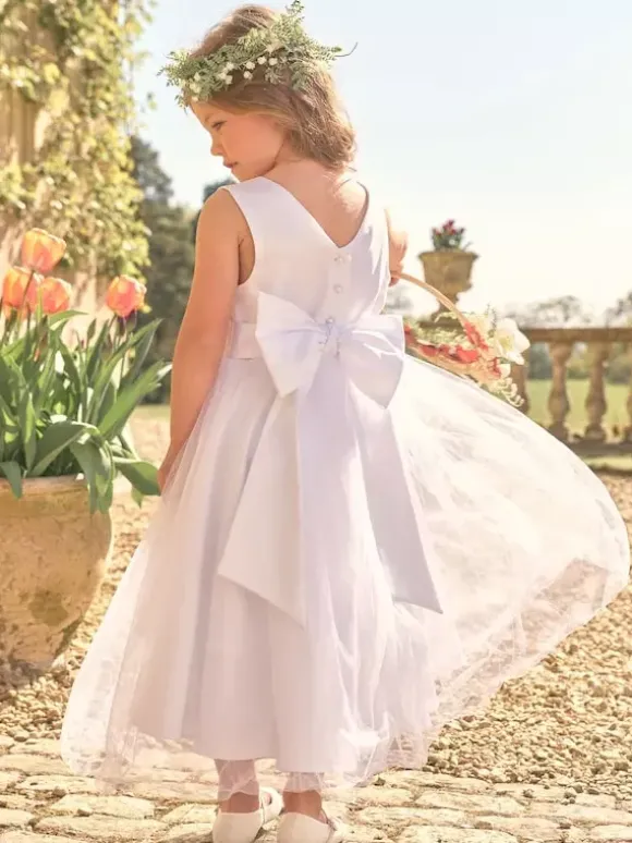 Robes de demoiselle d'honneur blanches en satin blanc sans manches à col bijou