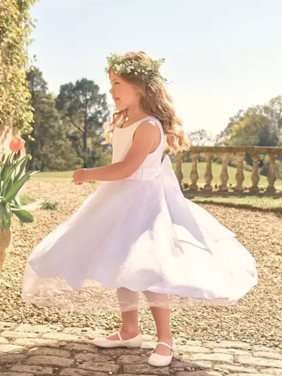 Robes de demoiselle d'honneur blanches en satin blanc sans manches à col bijou