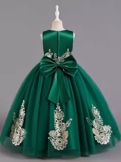 Robes de demoiselle d'honneur en tissu satiné vert sans manches col bijou robes de demoiselle d'honneur