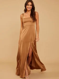 Robes de demoiselle d'honneur ligne a longueur au sol fermeture éclair tissu satiné robe de soirée de mariage