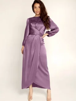 Robes de soirée Robe semi-formelle nouée à manches longues plissée