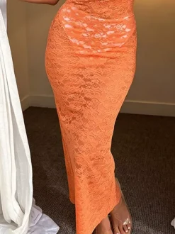 Robes de soirée sexy dos nu à col V sans manches en dentelle