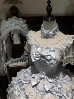Robe Sweet Ballet Hime Lolita à volants robe Lolita bleue Cake avec traîne