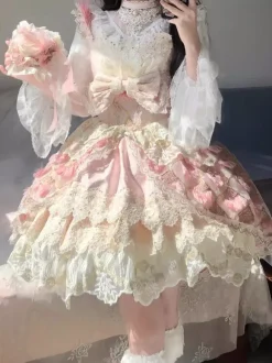 Robe Sweet Lolita sans manches à bordure en dentelle et jupe-salopette bouffante disponible en 3 couleurs