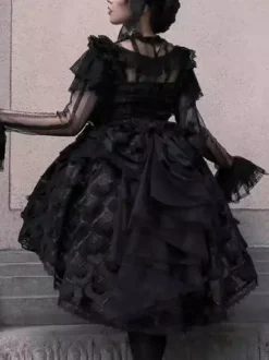 Robe Sweet Lolita sans manches à bordure en dentelle et jupe-salopette bouffante disponible en 3 couleurs