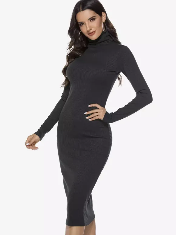 Robe tricotée pour femme en polyester confortable à manches longues et col haut