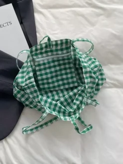 Sac à bandoulière léger à carreaux pour les vacances d'été idéal pour le shopping au quotidien.