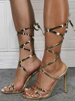 Sandale femme doré claire en cuir verni talon haut à lacets