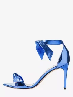 Sandales à talons hauts métallisées à bout ouvert et n艙ud pour femmes idéales pour les bals de fin d'année.