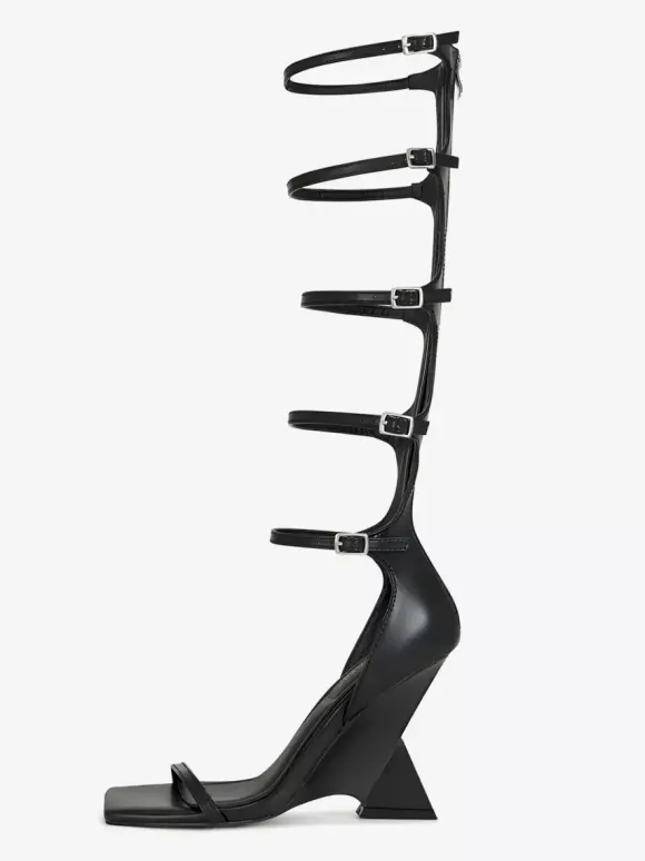 Sandales gladiateur noires à bout ouvert et boucle à lanières et talon compensé