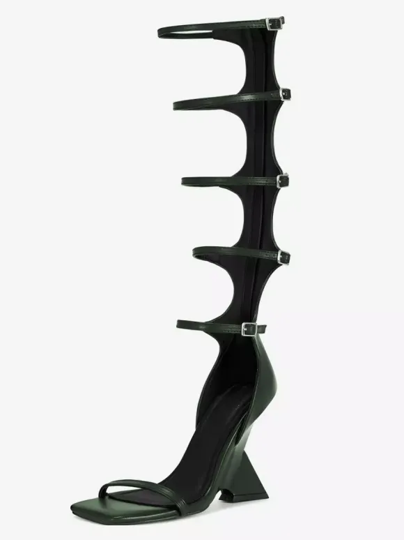 Sandales gladiateur noires à bout ouvert et boucle à lanières et talon compensé