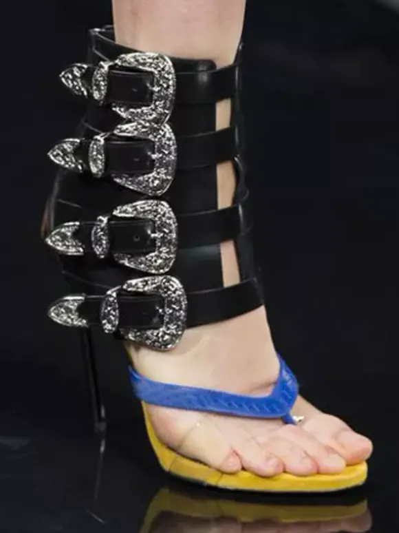 Sandales gladiateur pour femmes tongs strass boucle talons hauts
