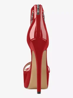 Sandales sexy à talons hauts et bout ouvert avec bride à la cheville et chaîne