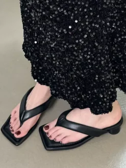 Sandales noires à talon épais et sans talon pour femmes