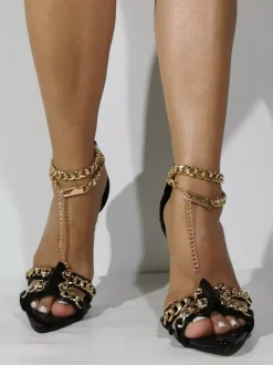 Sandales noires à talons hauts et détails de chaîne pour femmes