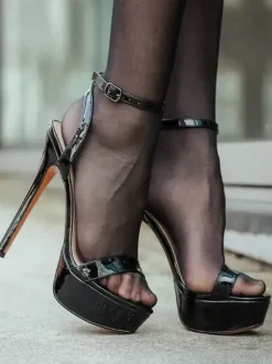 Sandales sexy noires à talons hauts et bout ouvert avec bride à la cheville chaussures Femme