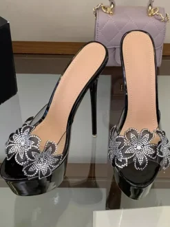 Sandales sexy nude à plateforme bout ouvert détails floraux sans talon pantoufles