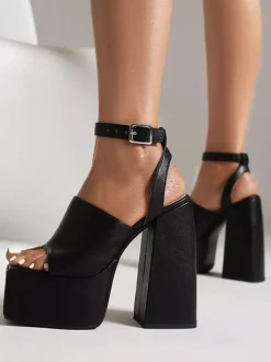 Sandales à talons pour femmes Bout carré Talon épais Sandales en faux cuir
