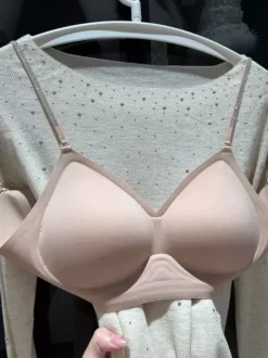 Soutien-gorge sans armatures et sans coutures avec bretelles strass brassière push-up confortable