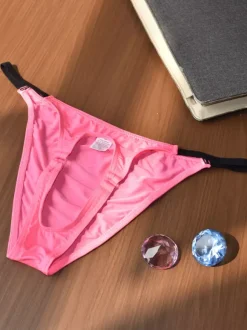 String pour homme en soie glacée ouvert sur le devant avec ceinture élastique noire