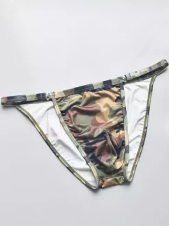 String pour homme en soie glacée à imprimé camouflage