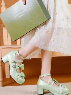 Sweet Lolita Footwear vert clair arcs bout rond en cuir PU pompes Lolita