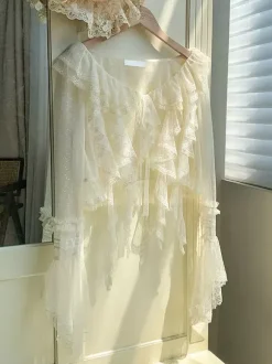 Sweet Lolita Cover-ups Haut en dentelle à volants violets Cache-maillot en polyester à pois Vêtements d'extérieur Lolita