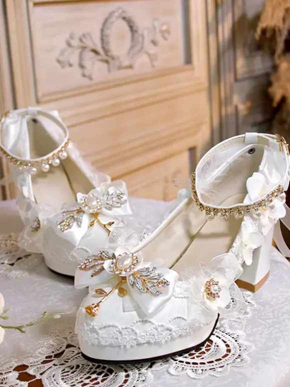 Sweet Lolita Footwear Perles blanches Chaînes N艙uds Bout pointu Escarpins Lolita en cuir PU