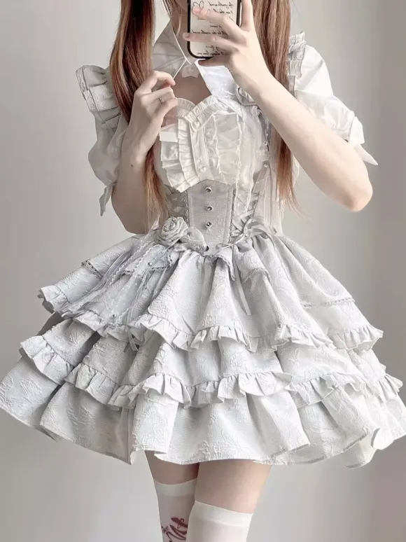Tenues gothiques Lolita noires à lacets et volants en jacquard ensemble haut et jupe à manches courtes