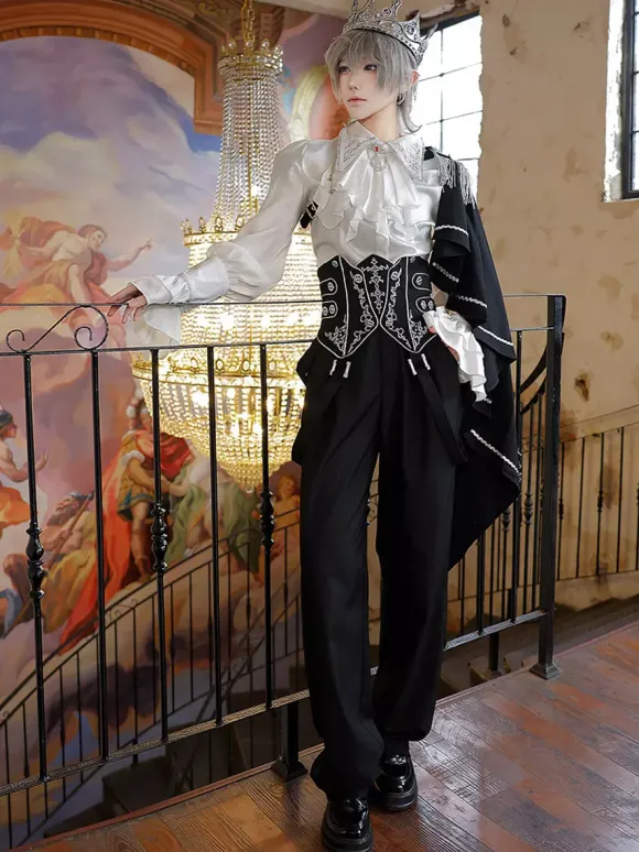 Tenues Ouji Lolita Gothique : cape à manches longues haut blanc ceinture noire et pantalon