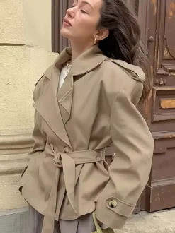 Trench-coat court kaki à ceinture pour femme - Veste croisée chic - Collection printemps 2026