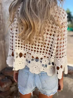 T-shirt bohème ajouré en crochet blouse blanche à col en V et lacets en dentelle