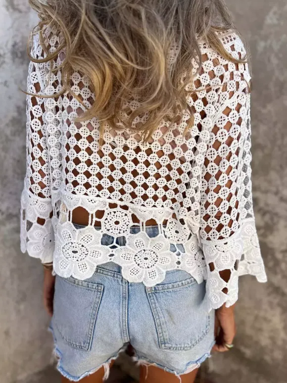 T-shirt bohème ajouré en crochet blouse blanche à col en V et lacets en dentelle