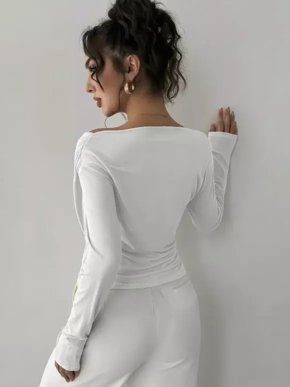 T-shirt à manches longues noir à col asymétrique en polyester pour femme