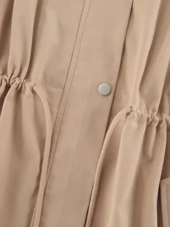 Veste coupe-vent kaki à col montant pour femme - Taille élastiquée avec cordon de serrage - Coupe ample - Style cargo utilitaire - Collection printemps 2026