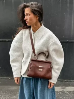 Veste courte blanche en bouclette pour femme - Élégante veste d'extérieur à col V manches bouffantes et coupe ajustée - Chic français pour le printemps 2026