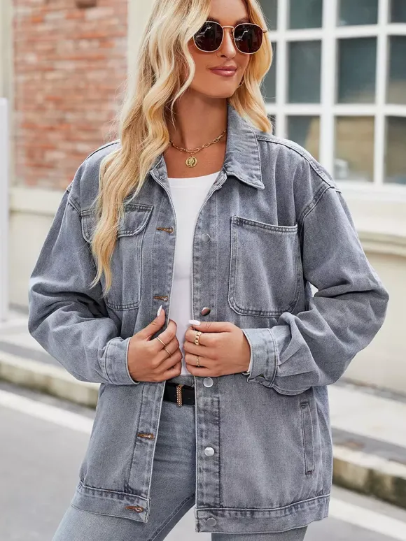 Veste en jean oversize vintage pour femme - Coupe ample revers et boutons - Style trucker - Collection printemps-été 2026