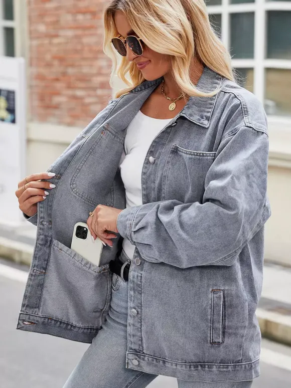 Veste en jean oversize vintage pour femme - Coupe ample revers et boutons - Style trucker - Collection printemps-été 2026