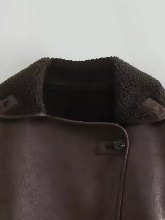 Veste en similicuir aux tons Maillard Revers en fausse peau de mouton Vêtements d'extérieur de printemps surdimensionnés pour femmes 2026