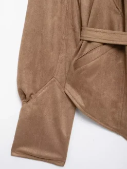 Veste portefeuille en suédine pour femme - Blazer marron tailleur coupe sablier épaules structurées - Collection printemps chic streetwear 2026