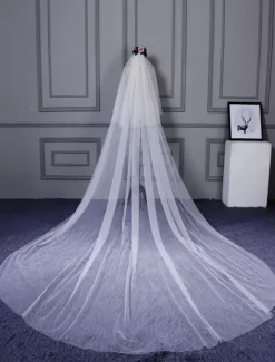 Voile 2 couches en tulle forme de cascade