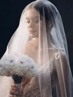Voile de mariage à un niveau paillettes filet bordure perlée voiles de mariée classiques